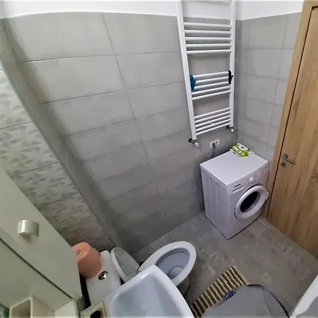 Apartament Spitalul Fundeni * Bucharest