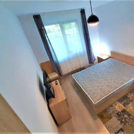 Apartament Spitalul Fundeni Апартаменти Бухарест